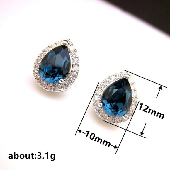 🎀 Pear Cut Blue Green Crystal CZ Teardrop Stud Earring for Women, HA4481 - Picture 2 of 2